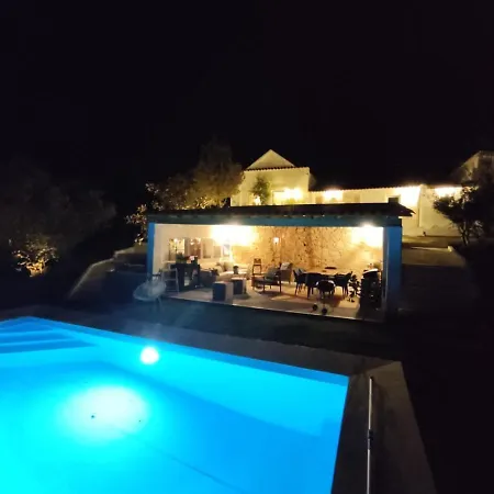 Casal Da Serra - Charming Country House فيلة